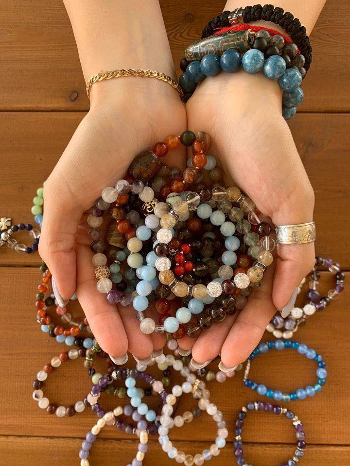 Мастер-класс по созданию ресурсных браслетов из натуральных камней