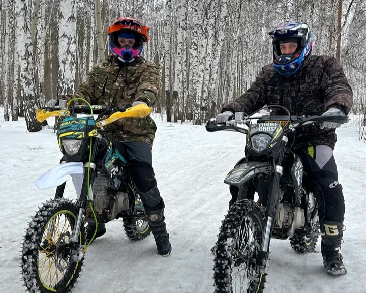 Свидание на мотоциклах