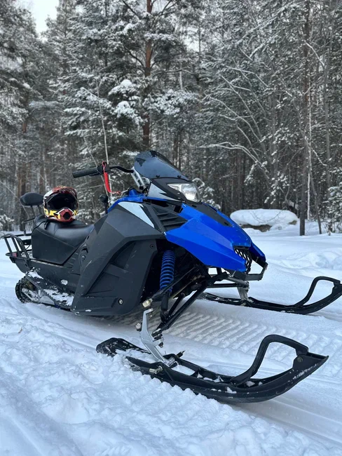 Драйвовая прогулка на снегоходах