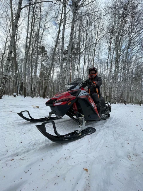 Драйвовая прогулка на снегоходах