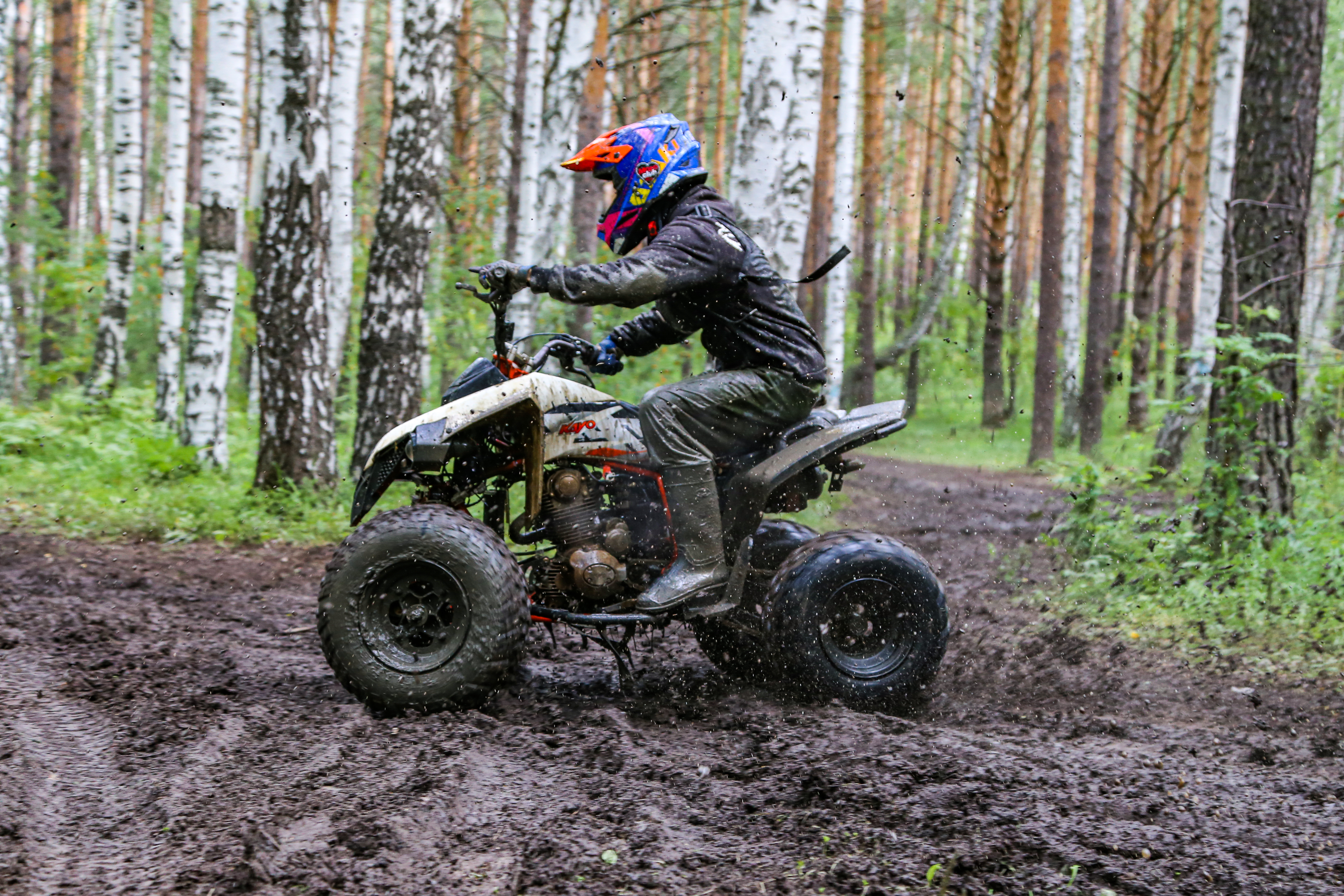 Прогулка на квадроцикле в группе